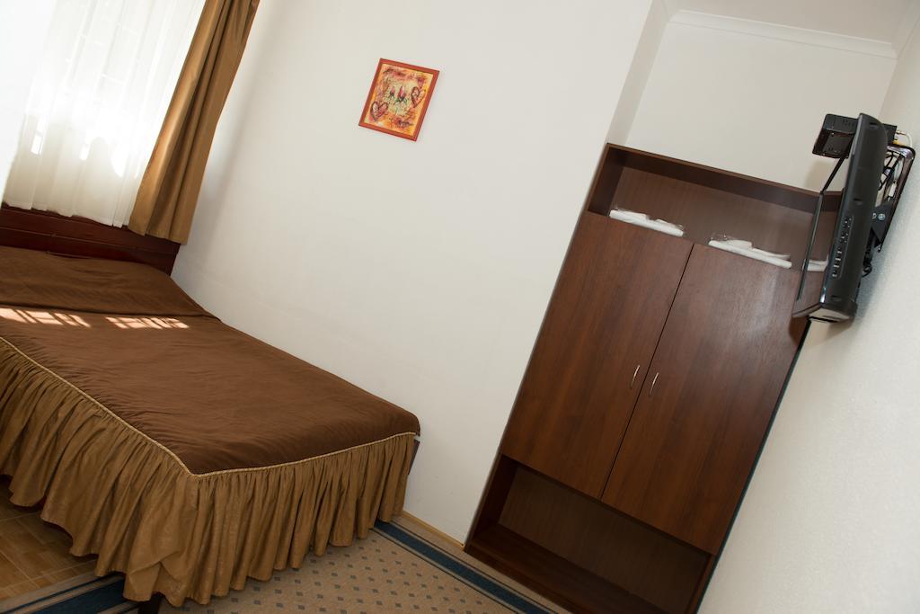Hotel Acorn Irpień Pokój zdjęcie