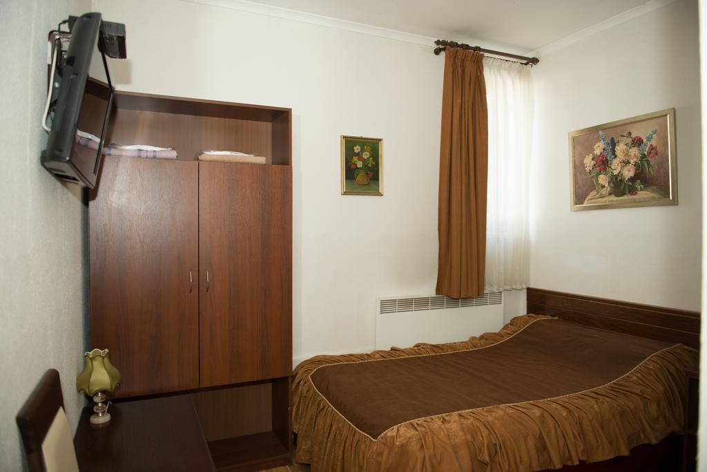 Hotel Acorn Irpień Pokój zdjęcie